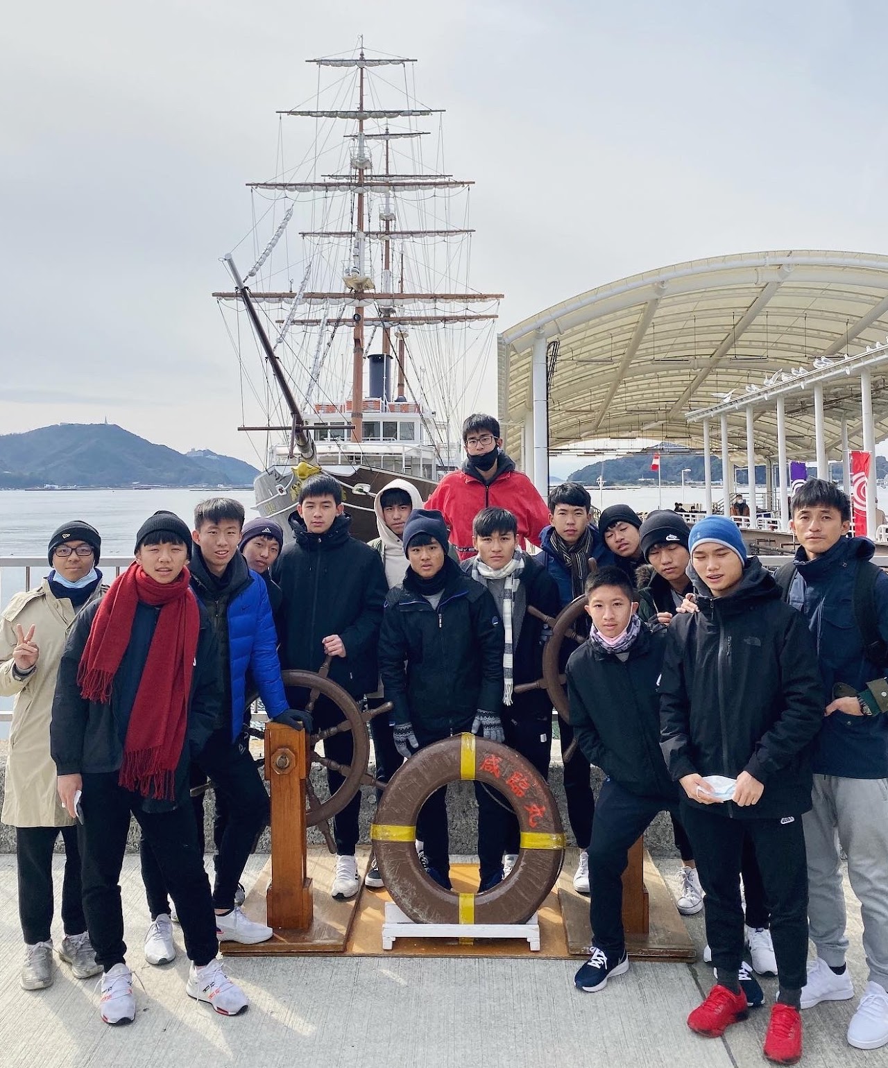 五人制足球 搭船